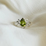Lotus Peridot Ring in 925 sterling silver