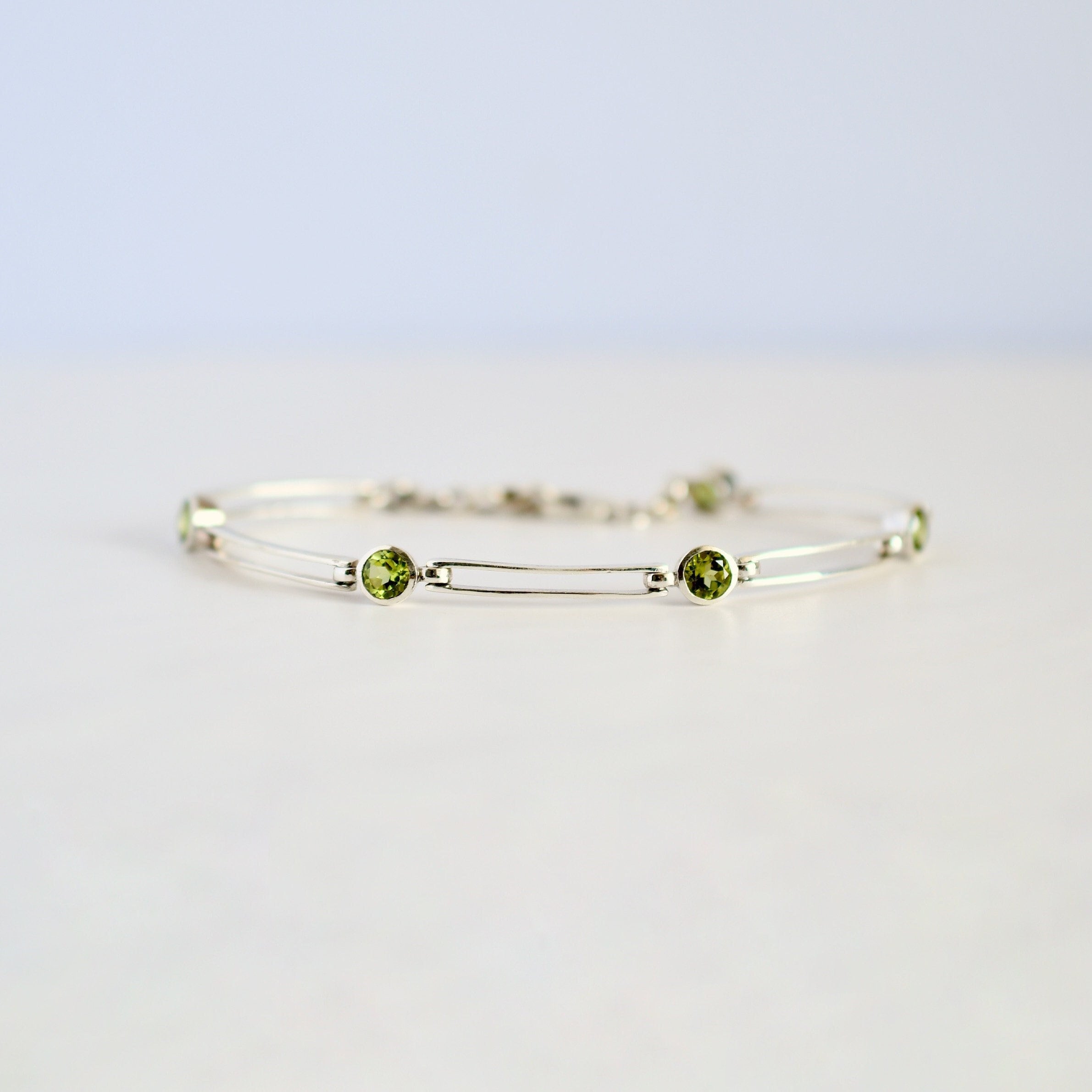 Peridot Bracelet in 925 sterling silver